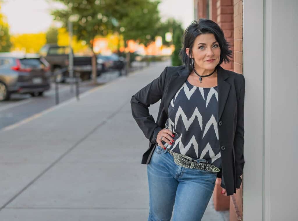 Amy Stewart Bell, Author, About the author, romantic suspense