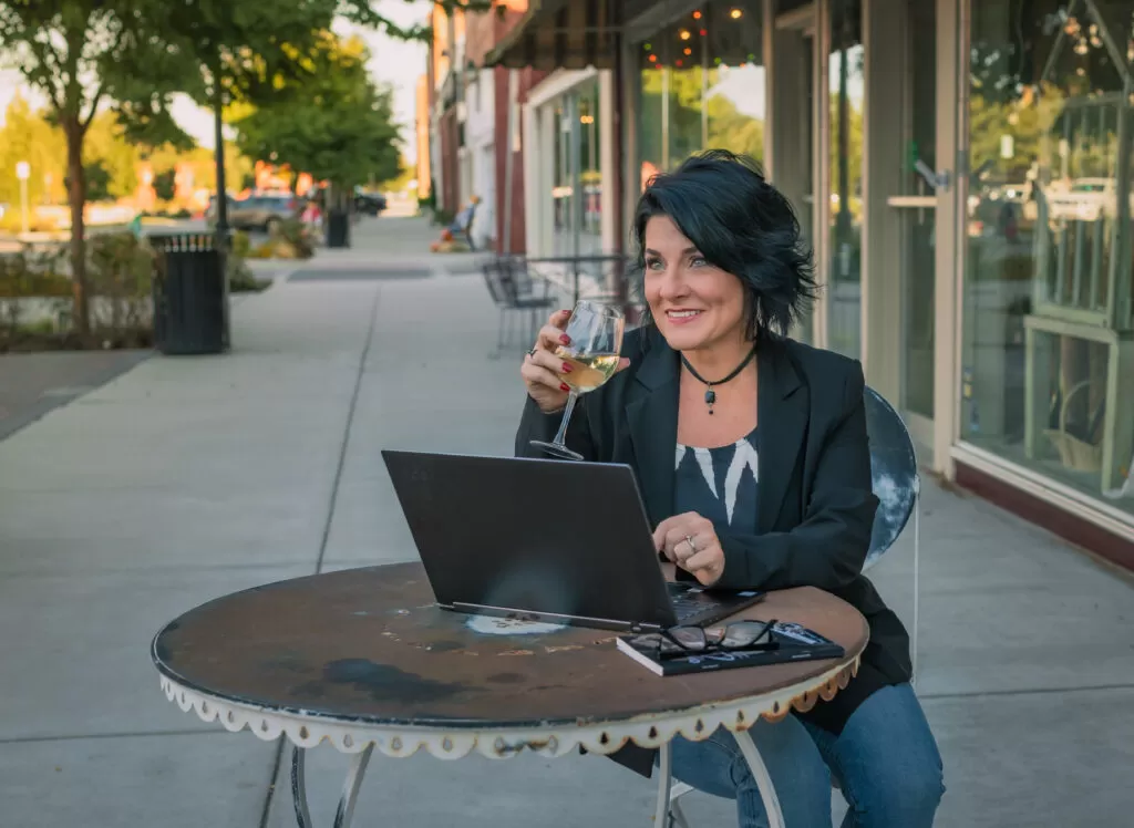 amy stewart bell, author, contact